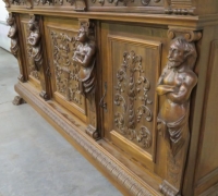 1116 - WALNUT - 87'' H X  84'' W