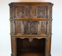 1119- Great Carvings - 71'' H X 52'' W