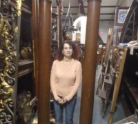 1094- INTERIOR COLUMNS -  MAHOGANY