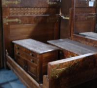 15-antique-bedroom-set-with-marble-top-dressers
