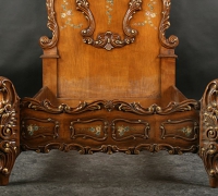 113-antique-carved-bed