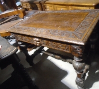 187 - 42'' x 28'' d x 30'' h with drawer