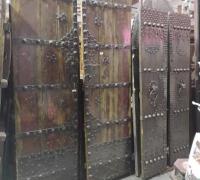 10A-C.1750.antique-castle-doors.7-pairs