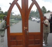 316-antique-gothic-arched-door