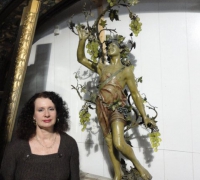 7-antique-bacchus-sculpture-with-grape-lights