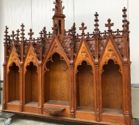 8....THE FINEST CARVED OAK GOTHIC BACK BAR/BOOKCASE TOP....85