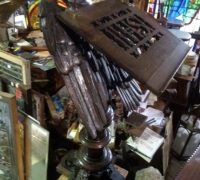 636 - ALTAR 32\'\' D X 72\'\' W X 40\'\' H