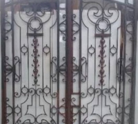 2G-92-25-x-78-75-iron-gates