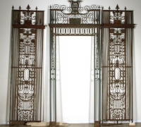 2h-iron-surround-99-5-h-x-41-5-w-interior-193-5-h-x-58-w-x-6-d