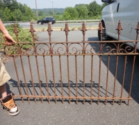 23-antique-40-ft-iron-fence