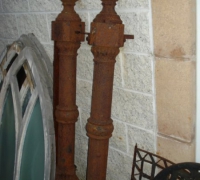 43-antique-iron-posts