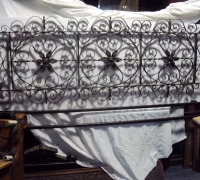 527-antique-iron-headboard