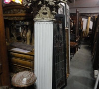 531-antique-iron-capital-and-column