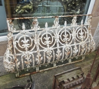 405....IRON BALCONY....57