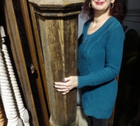 05-antique-extra-large-newel-post