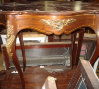 41-antique-ormolu-mount-table