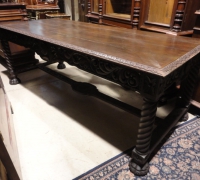 134-antique-carved-barley-twist-table