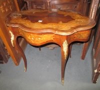 401- 38'' w x 24'' d x 34''h